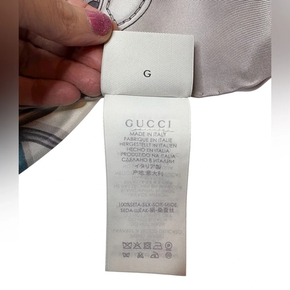 Gucci Vintage Silk Scarf 34” Equestrian Chain Print Blue Gold Italy NWOT